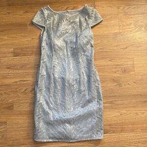 Adrianna Papell Silver Special Occassion illusion lace sheath midi dress size 8
